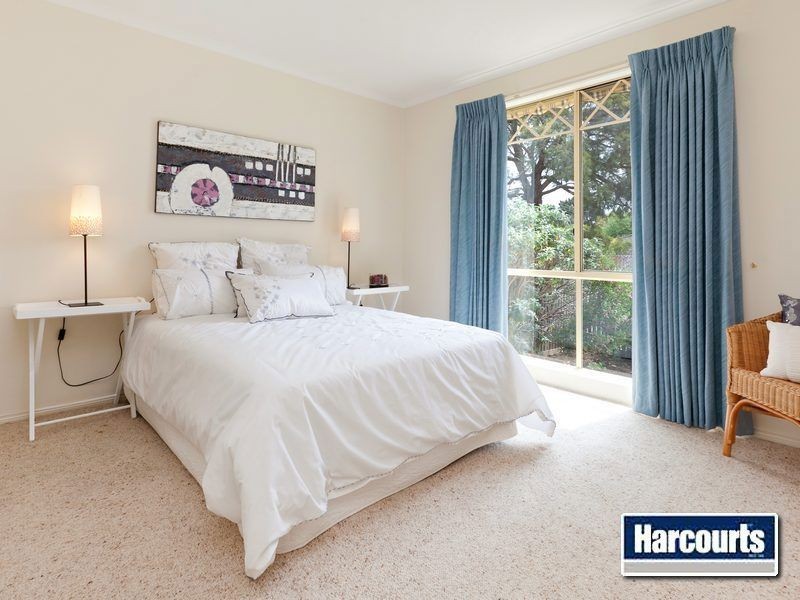 2 Leicester Avenue, Mount Eliza VIC 3930
