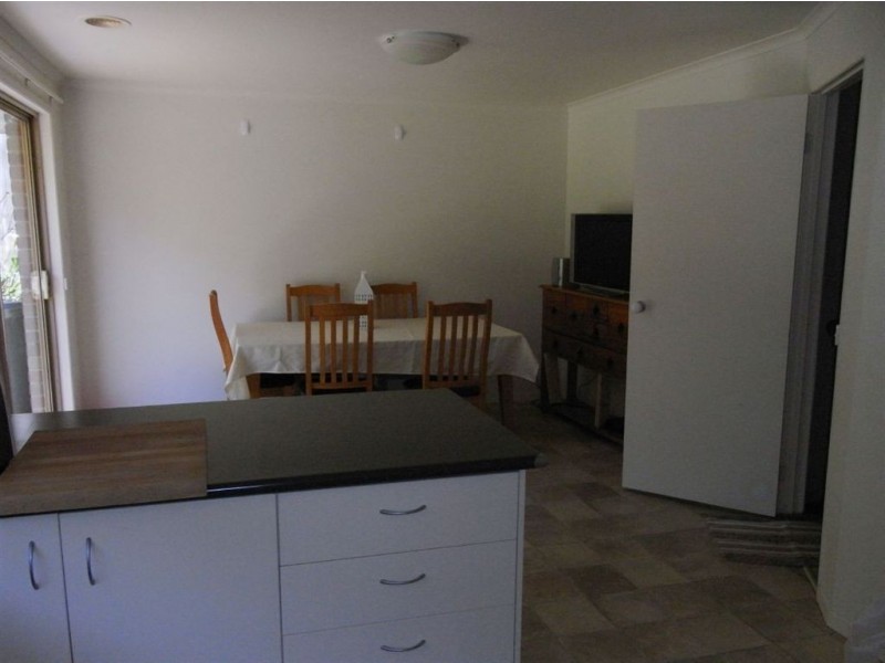 107 Rutland Ave, Mount Eliza VIC 3930