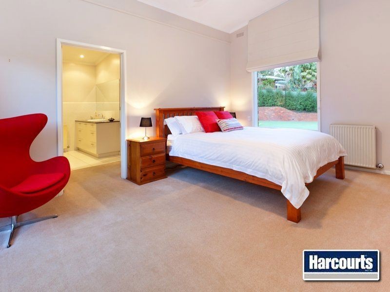 15 Leindan Court, Mount Eliza VIC 3930