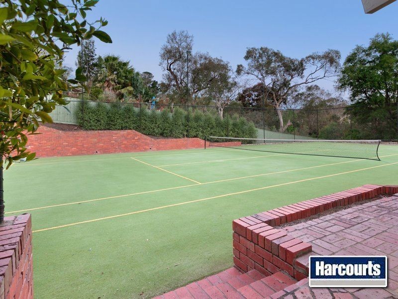 15 Leindan Court, Mount Eliza VIC 3930