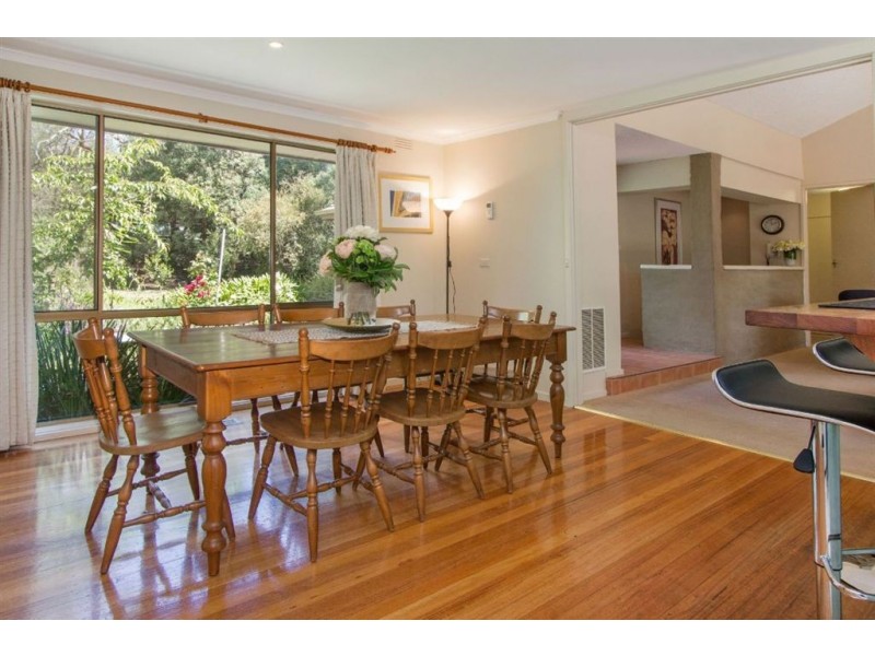 99 Mather Road, Mount Eliza VIC 3930