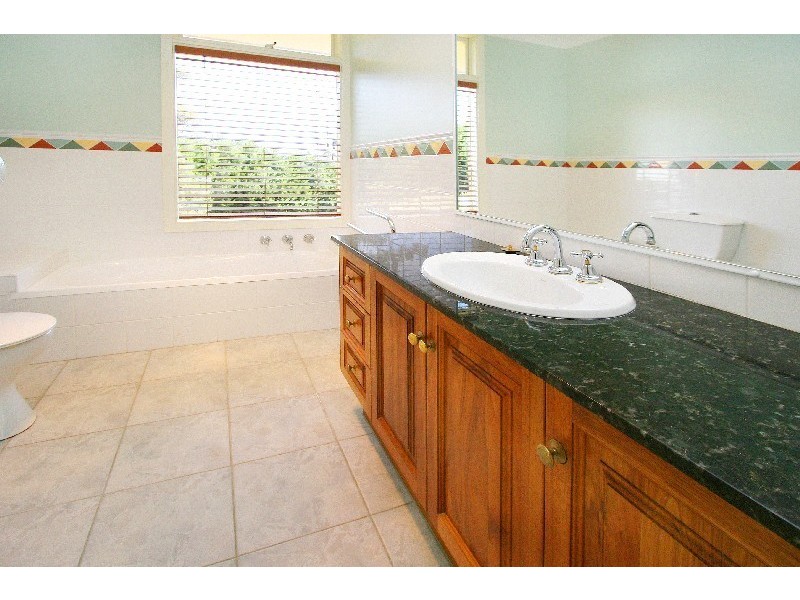 25 JACKSONS ROAD, Mount Eliza VIC 3930