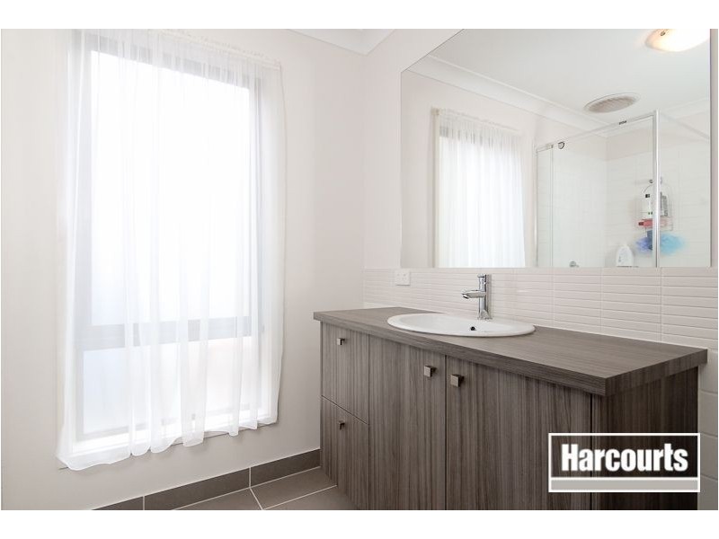 39 Meridian Circuit, Berwick VIC 3806