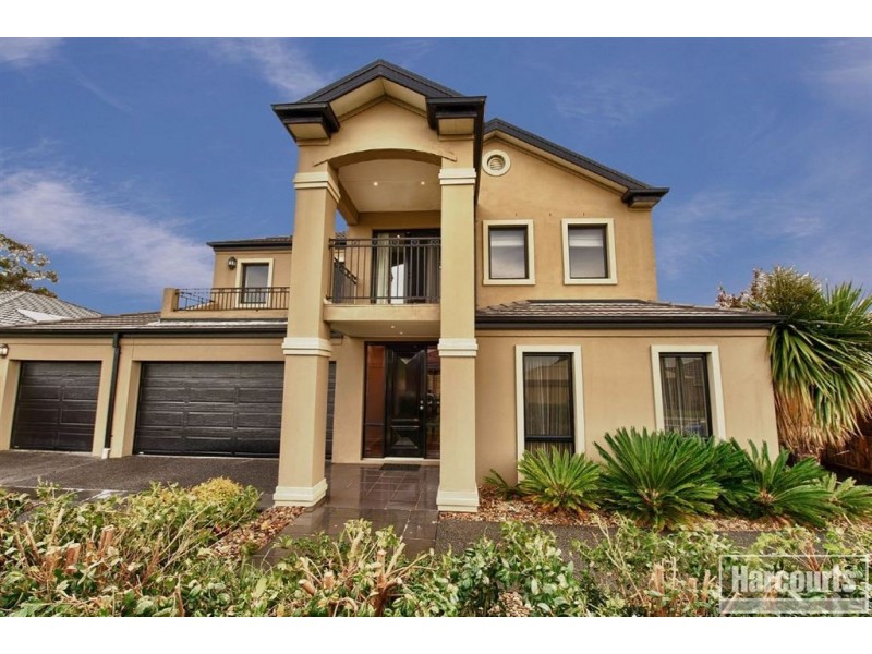 29 Golden Grove Drive, Narre Warren South VIC 3805