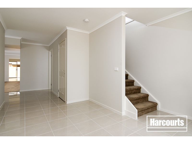 22 Bethune Drive, Hampton Park VIC 3976