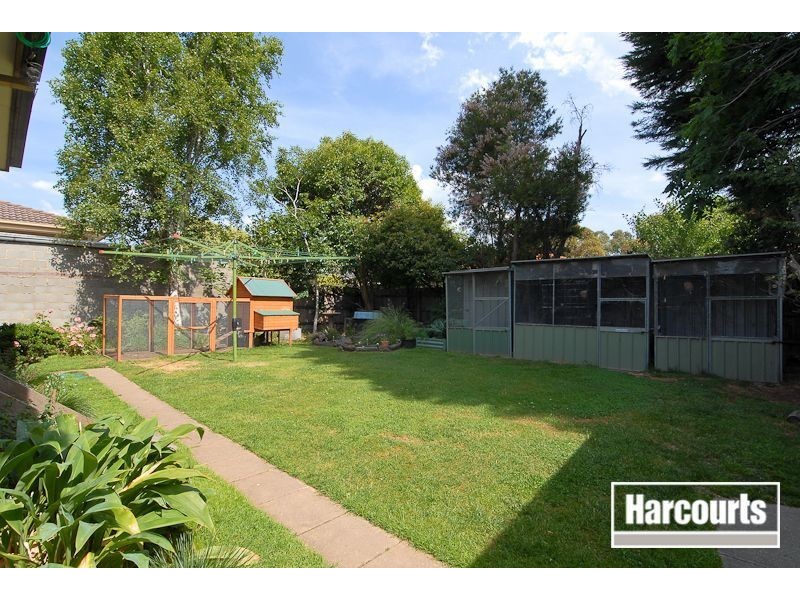6 The Grange, Hampton Park VIC 3976