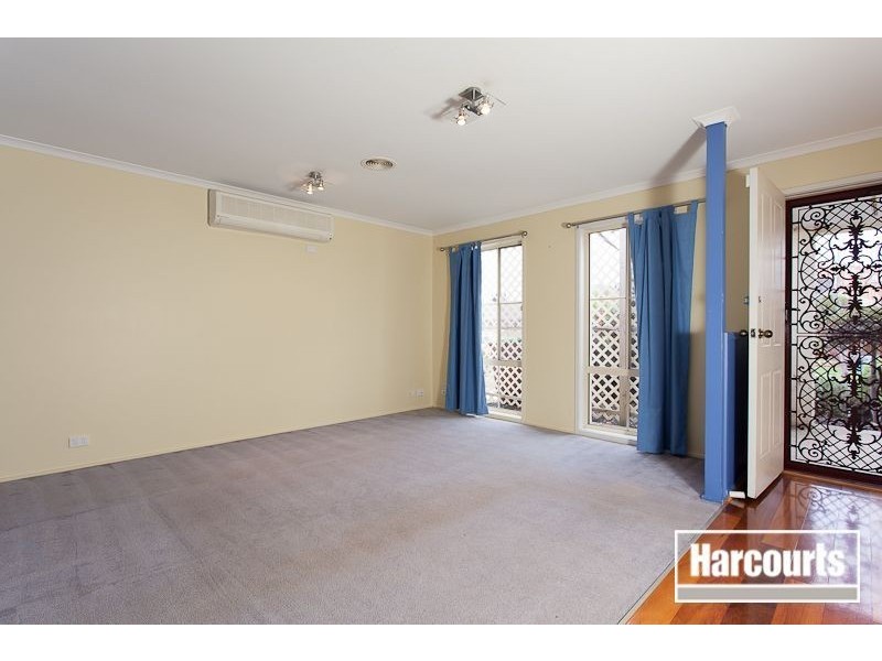 9 Feehan Crescent, Narre Warren South VIC 3805