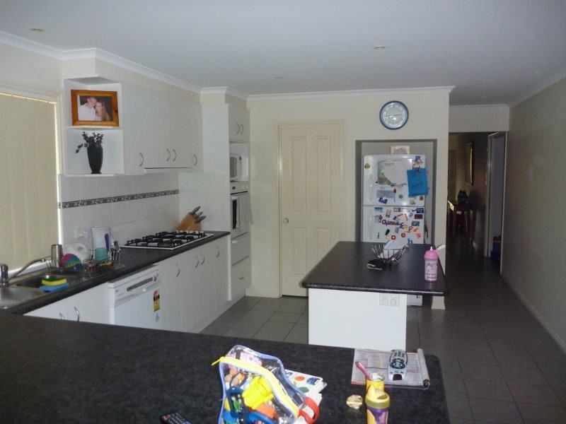 26 Venezia Way, Skye VIC 3977