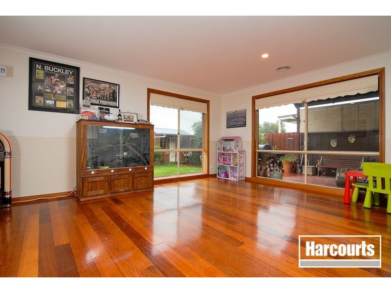 160 The Promenade, Narre Warren South VIC 3805