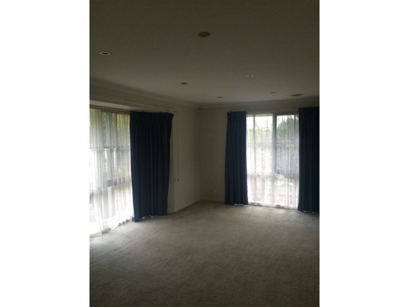 16 Elstar Road, Narre Warren VIC 3805