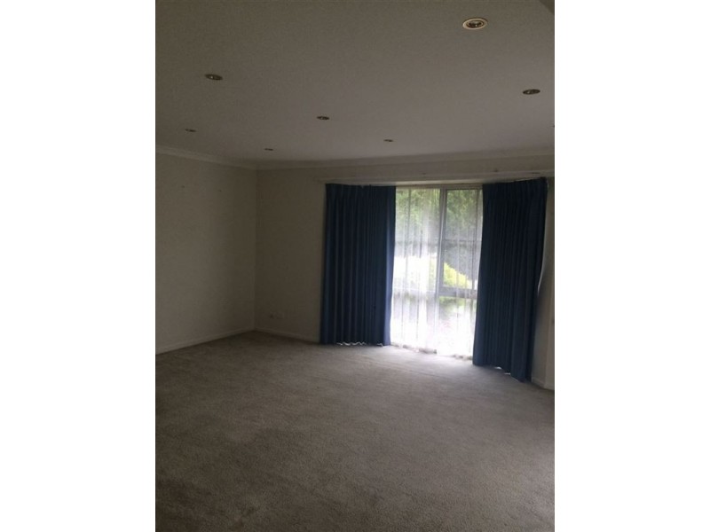 16 Elstar Road, Narre Warren VIC 3805