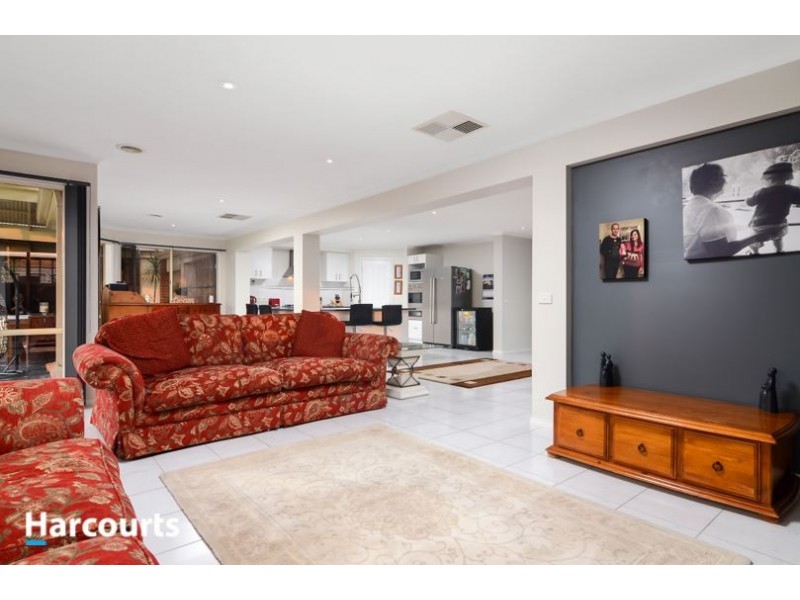 6 Keswick Court, Narre Warren South VIC 3805