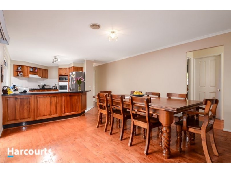 71 The Promenade, Narre Warren South VIC 3805