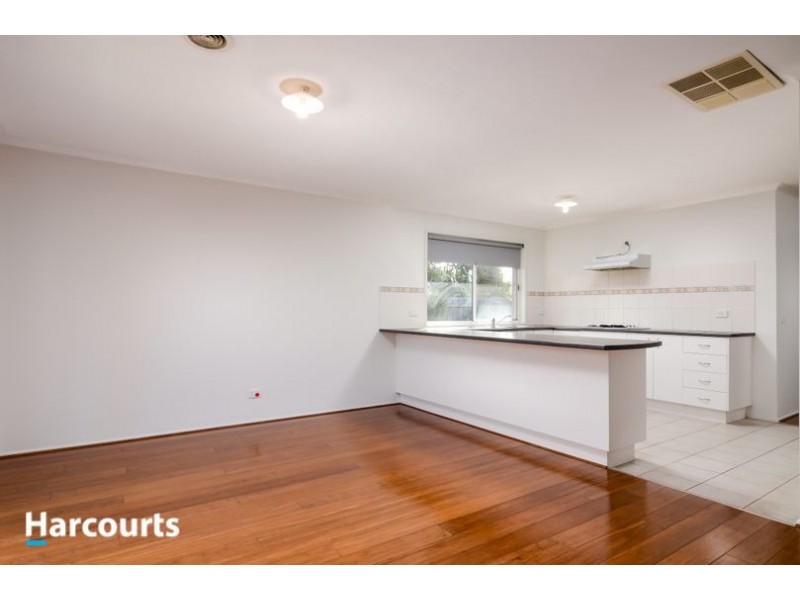 1 Ovata Place, Cranbourne West VIC 3977