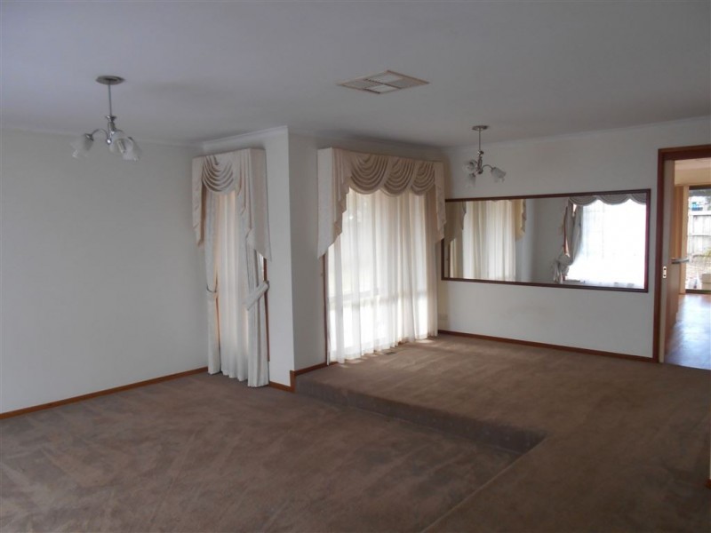 10 Culcairn Court, Narre Warren South VIC 3805