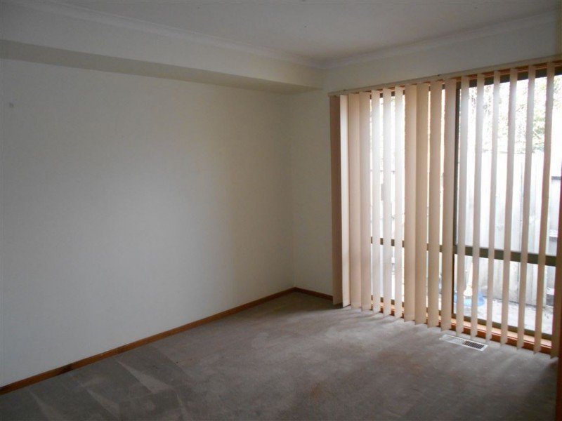 10 Culcairn Court, Narre Warren South VIC 3805