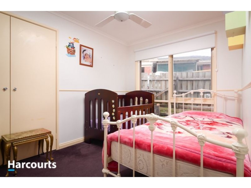 61 Ravensthorpe Crescent, Narre Warren VIC 3805