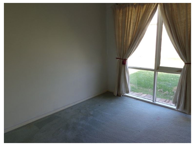 89 Courtenay Avenue, Cranbourne North VIC 3977