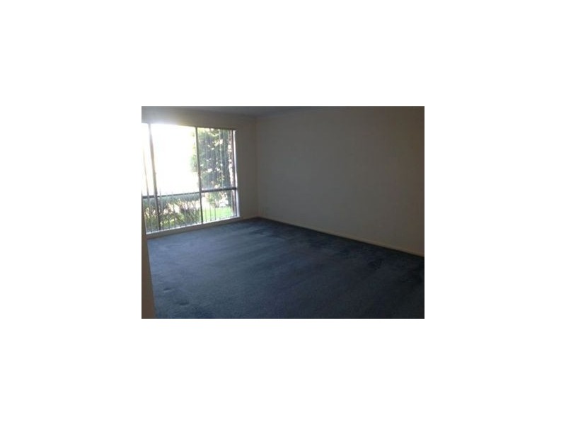 23 Fernisky Drive, Cranbourne East VIC 3977