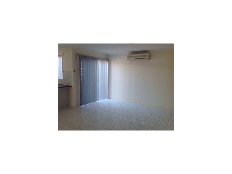 23 Fernisky Drive, Cranbourne East VIC 3977