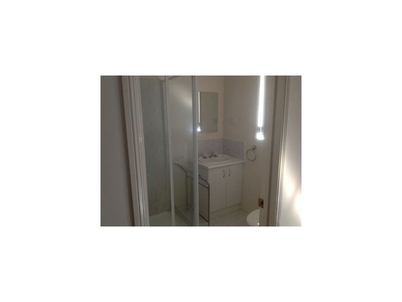 23 Fernisky Drive, Cranbourne East VIC 3977