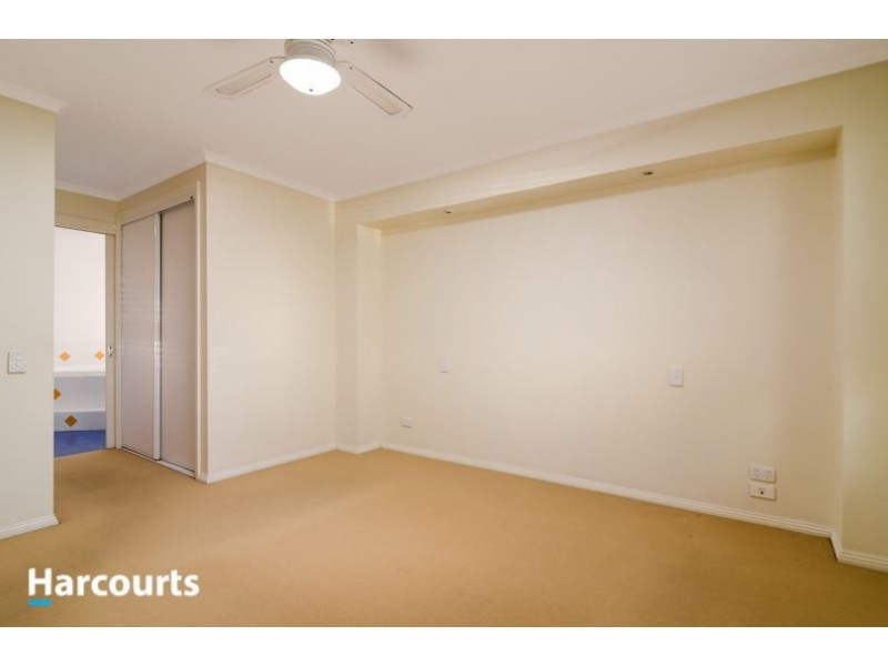 24 Bewley Way, Berwick VIC 3806