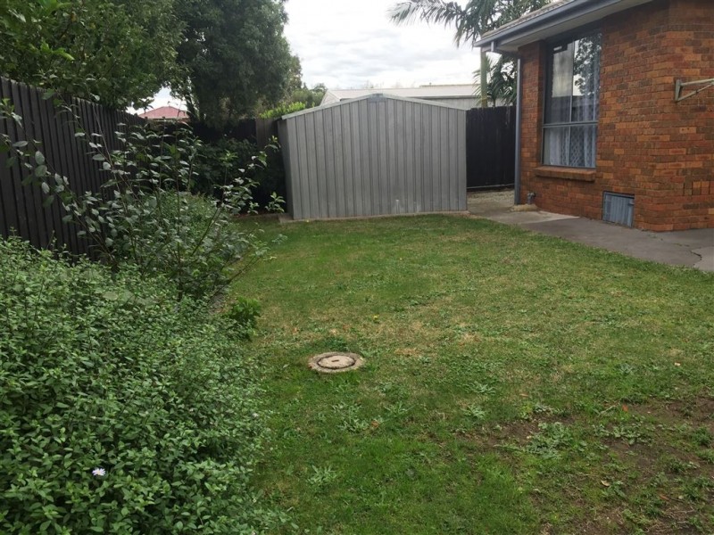 19 England Walk, Narre Warren South VIC 3805