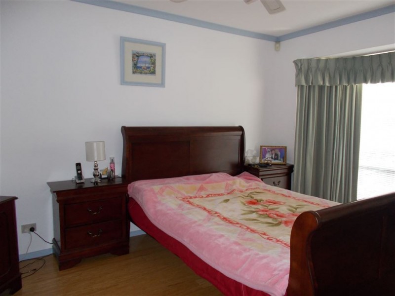 2 Princess Maria Place, Hampton Park VIC 3976