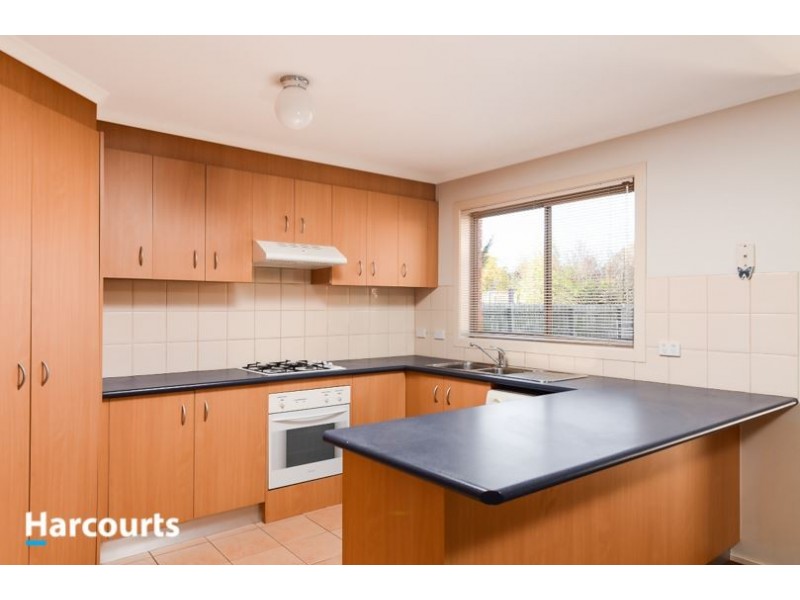 4 Dingle Court, Berwick VIC 3806