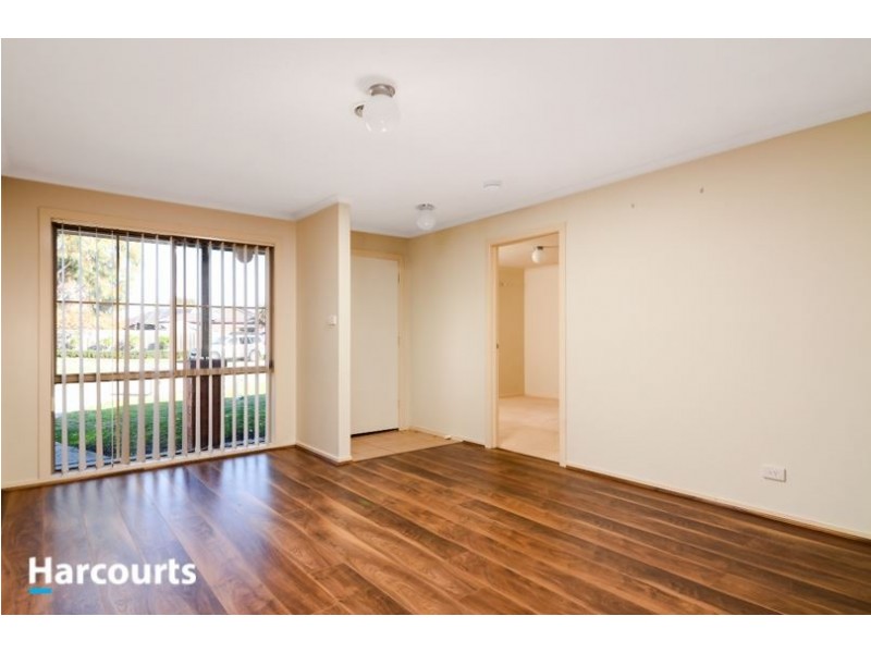 4 Dingle Court, Berwick VIC 3806