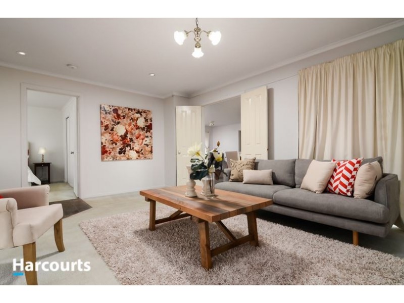 89 Courtenay Avenue, Cranbourne North VIC 3977