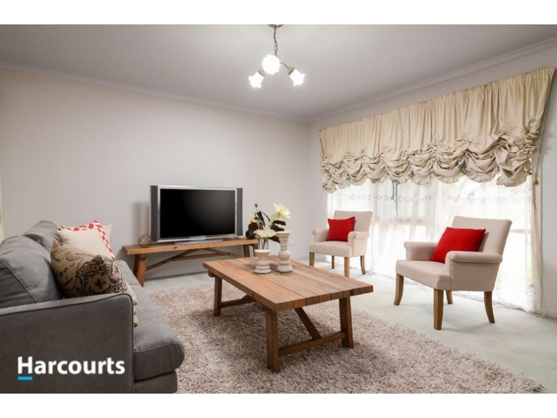 89 Courtenay Avenue, Cranbourne North VIC 3977