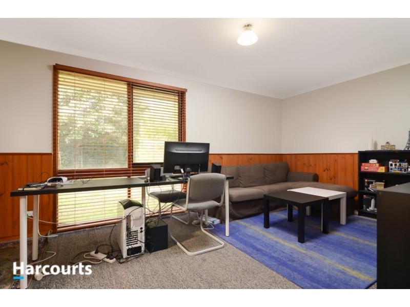 8 Rosemont Drive, Narre Warren VIC 3805