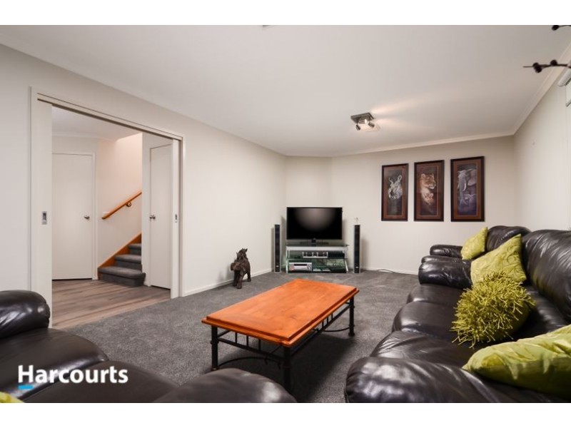 15 Tarcoola Drive, Narre Warren VIC 3805