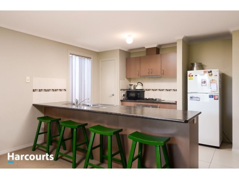 21 Stately Drive, Cranbourne East VIC 3977