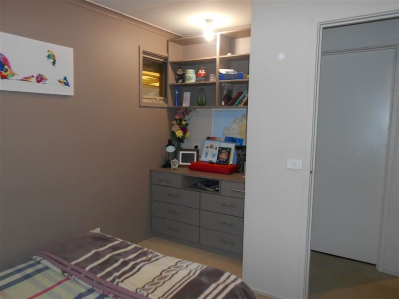 6 Kauri Court, Hampton Park VIC 3976