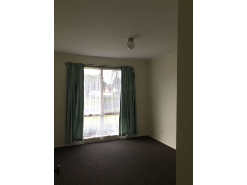 3 Tamworth Court, Cranbourne VIC 3977