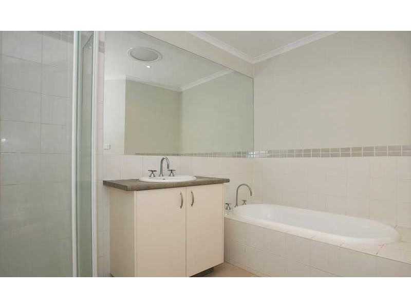 20 Kirren Close, Cranbourne VIC 3977