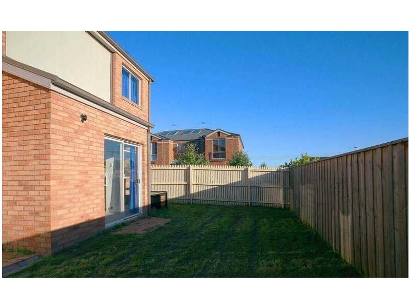 20 Kirren Close, Cranbourne VIC 3977
