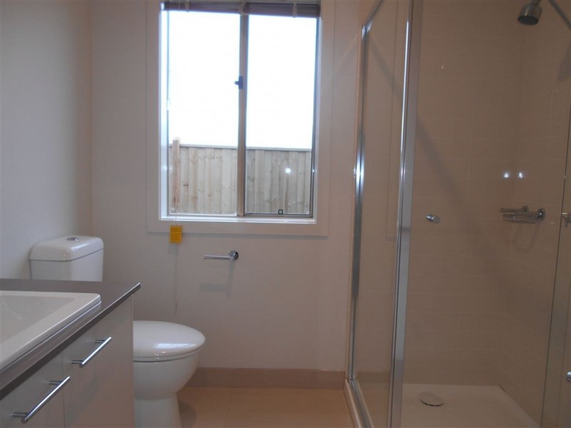 19 Fenway Boulevard, Clyde North VIC 3978