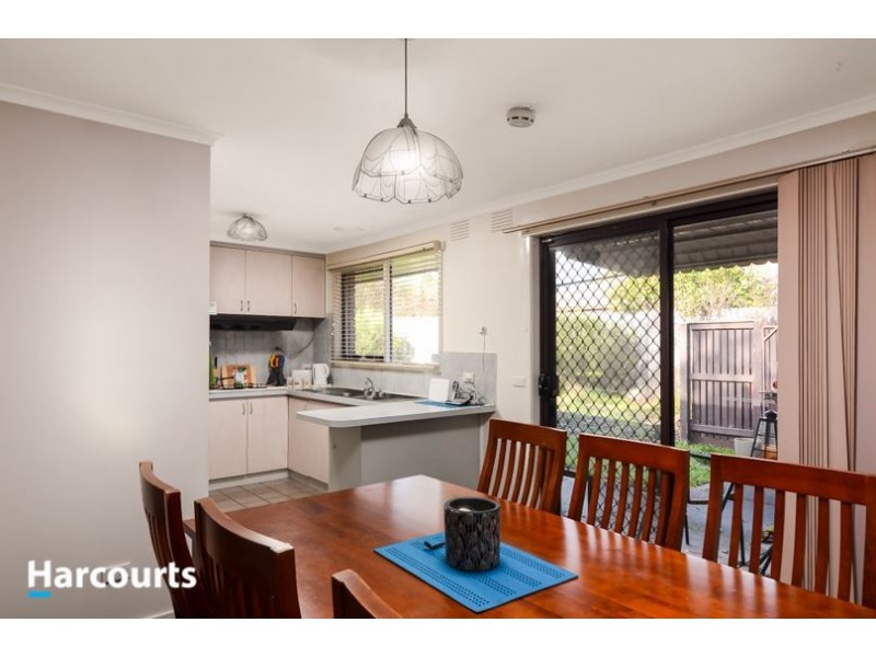 2 Phillip Court, Cranbourne North VIC 3977