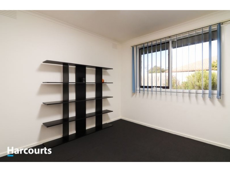 2 Phillip Court, Cranbourne North VIC 3977