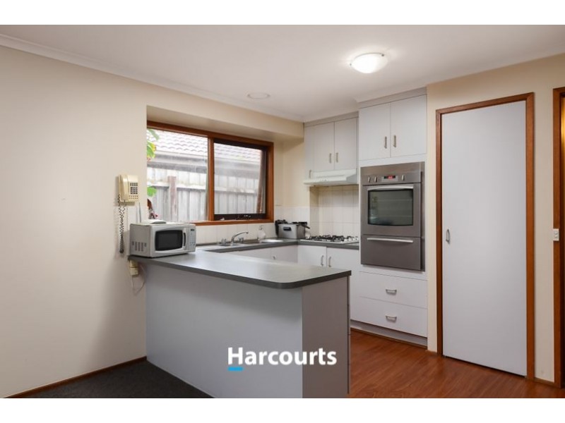 8 Redwood Court, Narre Warren VIC 3805