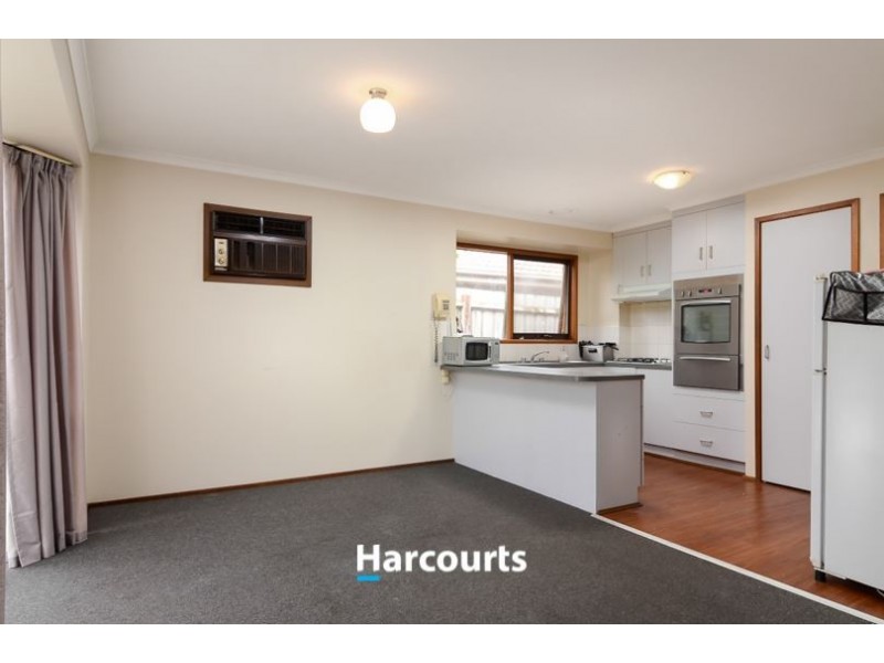 8 Redwood Court, Narre Warren VIC 3805