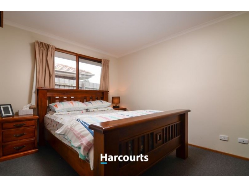 8 Redwood Court, Narre Warren VIC 3805