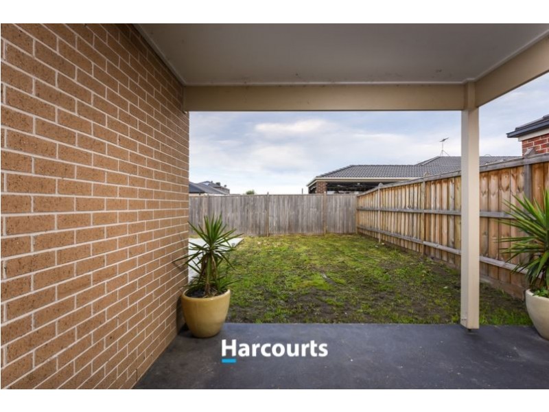 25 Celsius Drive, Cranbourne North VIC 3977