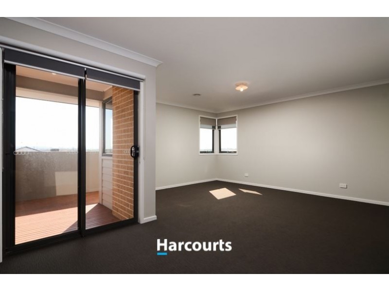 4 Sackville Avenue, Clyde North VIC 3978