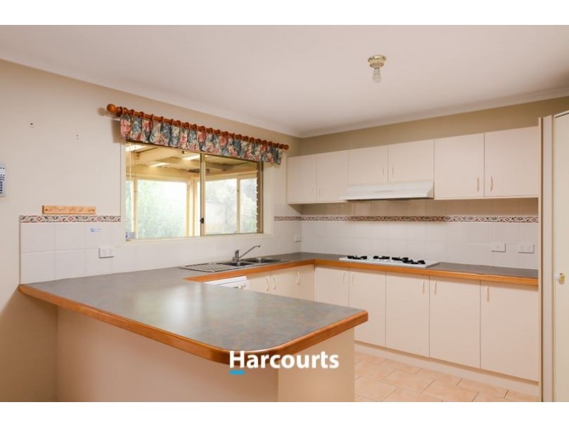 25 Trafalgar Way, Cranbourne East VIC 3977