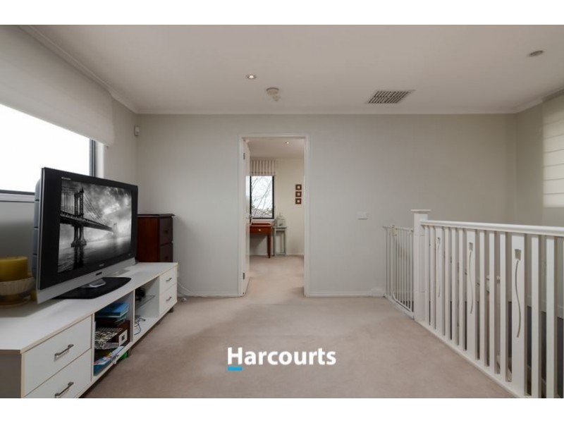 24 Flinders Chase, Pakenham VIC 3810