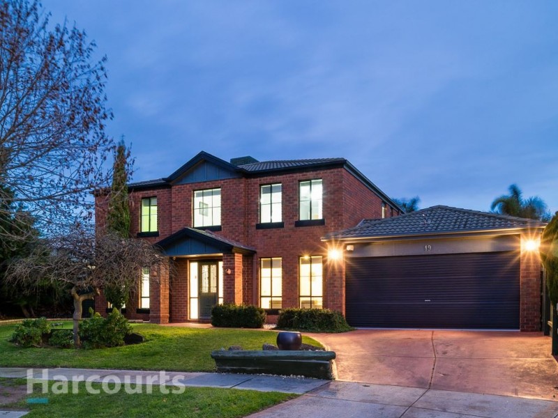 19 Highcliff Court, Narre Warren South VIC 3805
